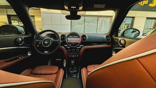 MINI Countryman S JCW Kit Agency Warranty Full Service History 2024 GCC 2.0L Turbo