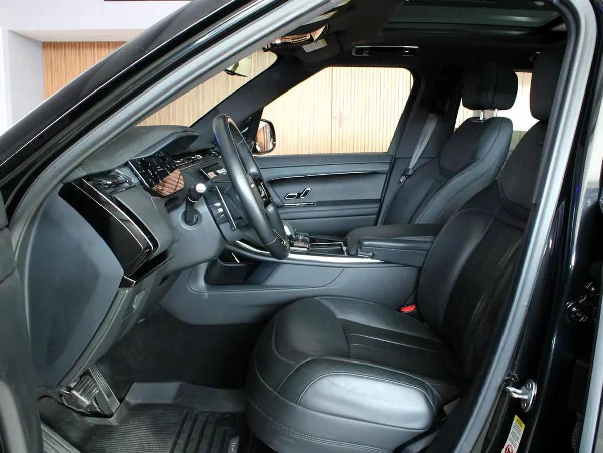 2023 - Range Rover Sport SE - With warranty-15-15