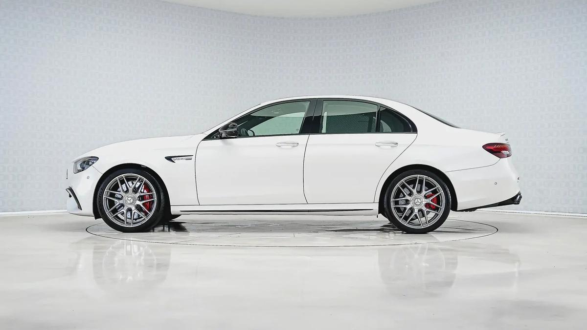 Special Offer | AED 5,295 PM | Warranty Service, Low KM | E 63 S AMG-10-10