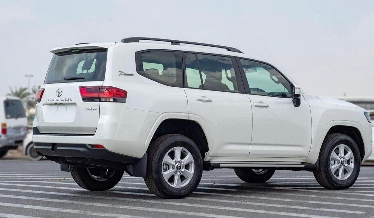 Toyota Land Cruiser LC300 GXR 3.3D AT MY2024 – WHITE-3-3
