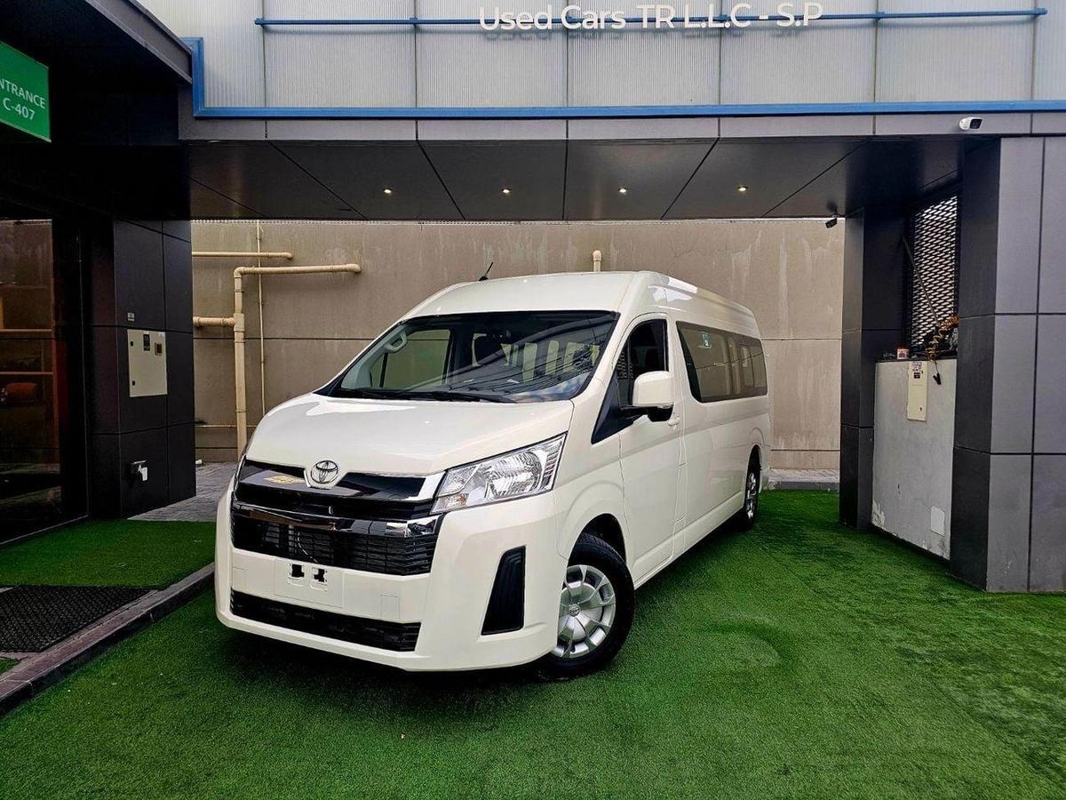 Toyota Hiace GL PASSENGER/ PATROL MANUAL/ 3.5 V6/ LOW MILEAGE-0-0