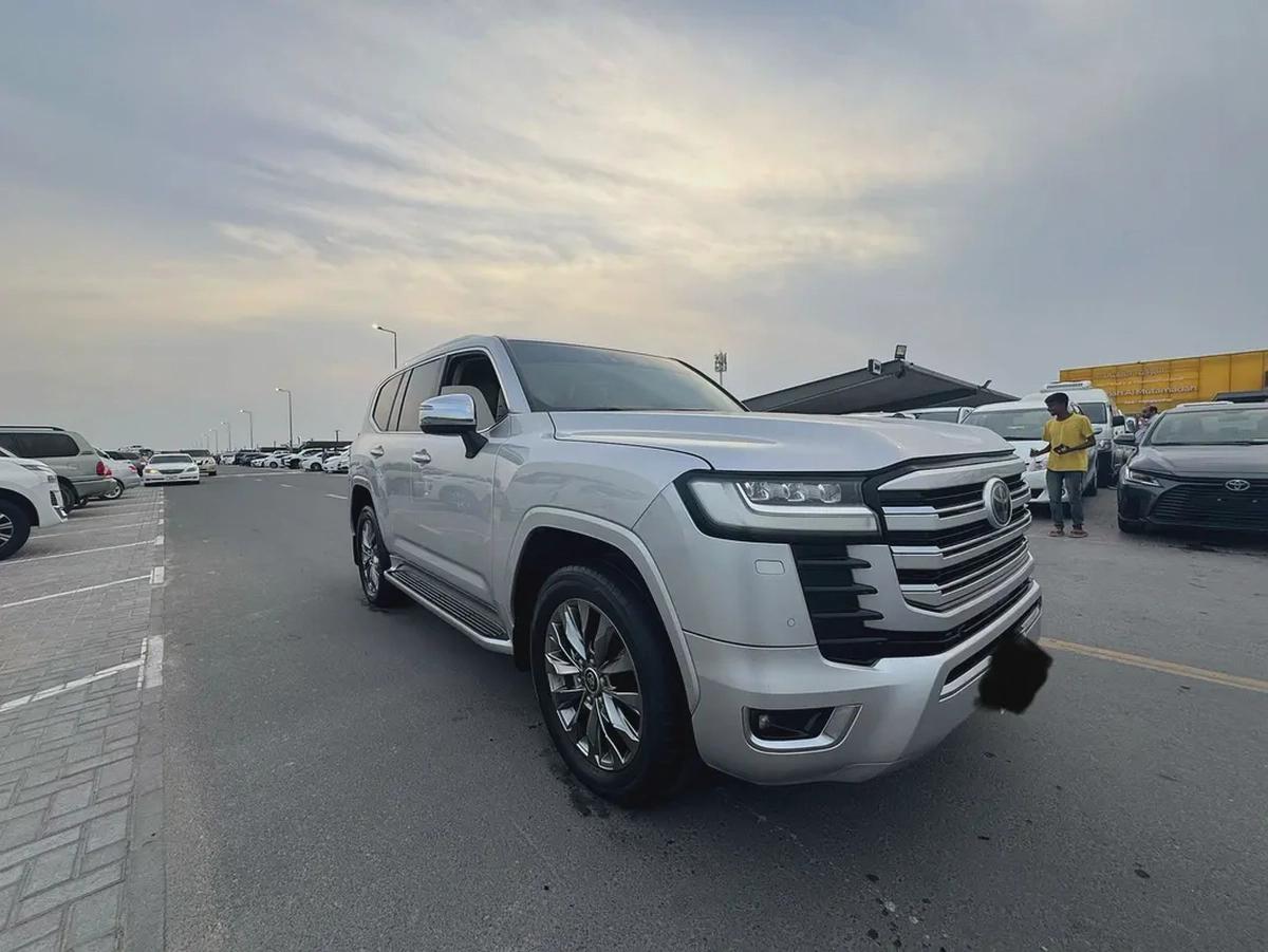 Toyota Land Cruiser 4.0L, 2022, GCC Specs - Pristine Condition-0-0