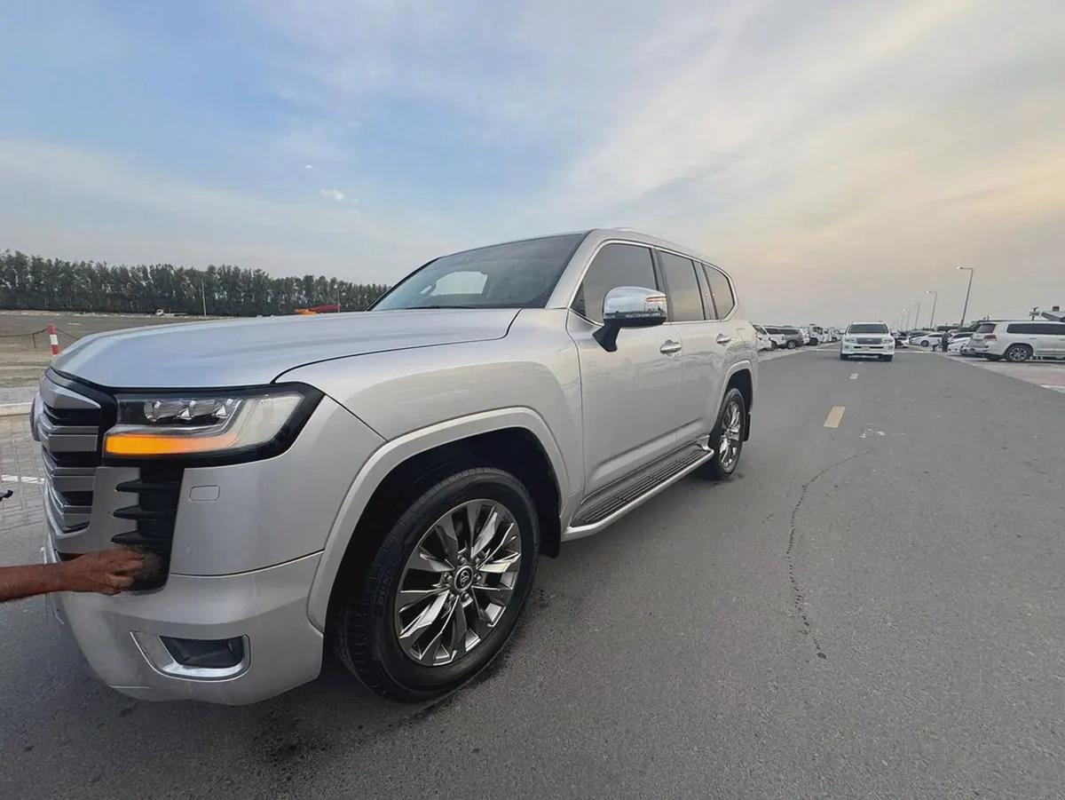 Toyota Land Cruiser 4.0L, 2022, GCC Specs - Pristine Condition-2-2