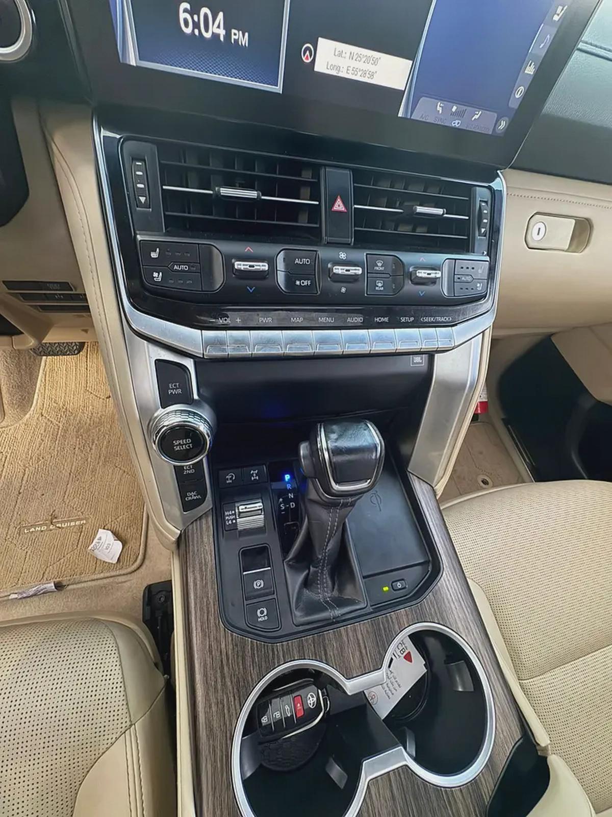 Toyota Land Cruiser 4.0L, 2022, GCC Specs - Pristine Condition-14-14