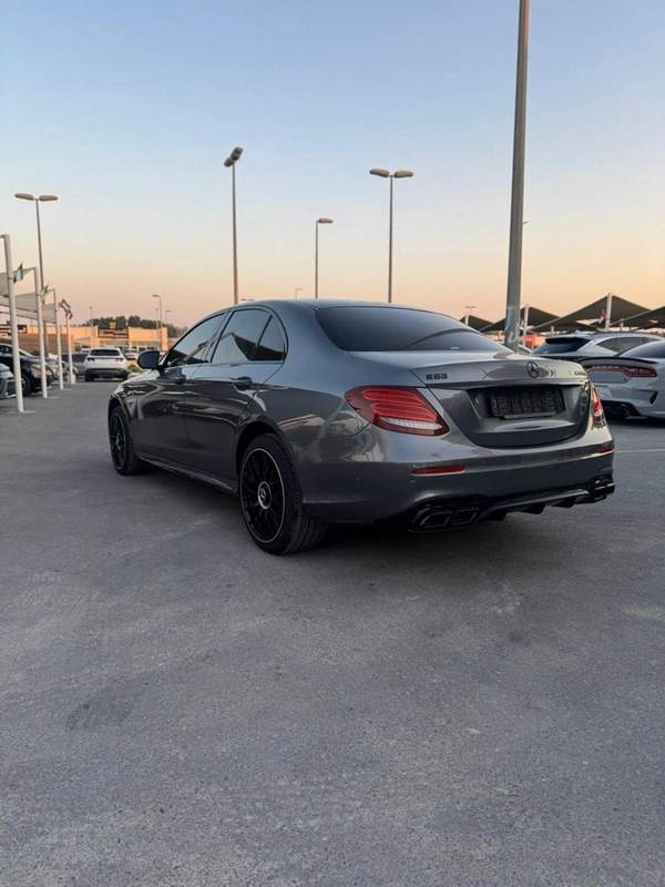 Mercedes-Benz E300 MERCEDES AMG E300 KIT 63 MY2019