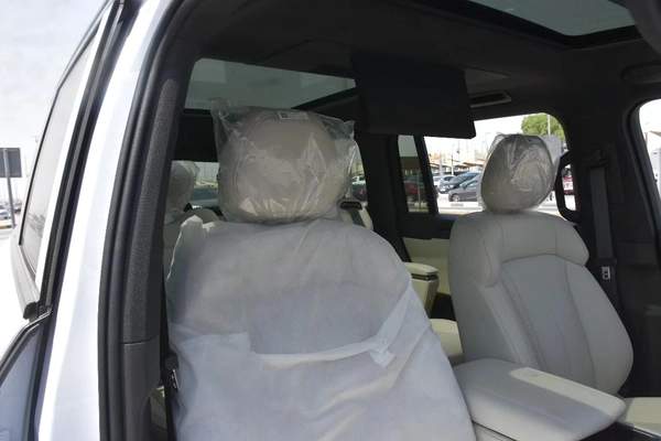 ROX 01 VIP SEATS WHITE INT 2025 | WHITE