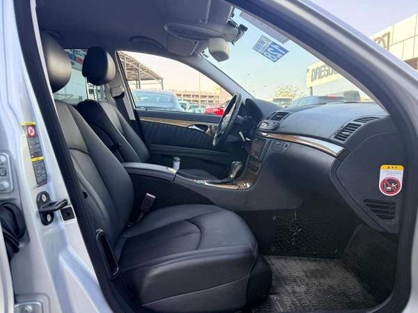 Mercedes-Benz E 350