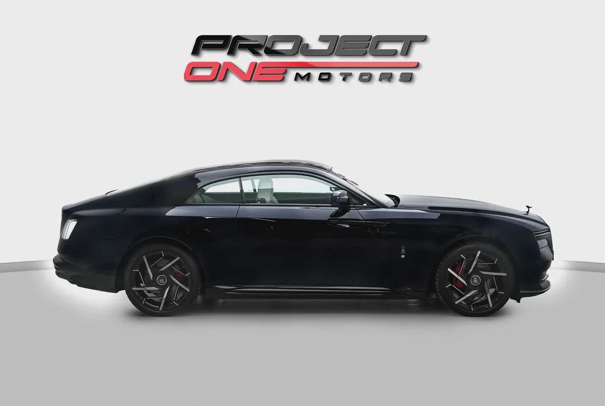 2025 Rolls-Royce Spectre Black Badge | European Specs-2-2