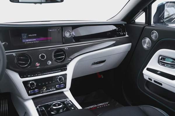 2025 Rolls-Royce Spectre Black Badge | European Specs