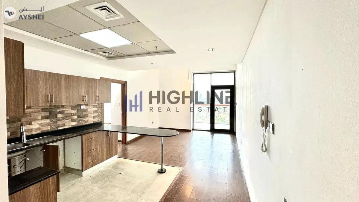 Spacious Layout 1BR With Balcony Ready to Move-2-2