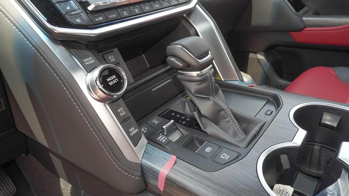 Toyota Land Cruiser VXS TWIN TURBO 3.5L-7-7