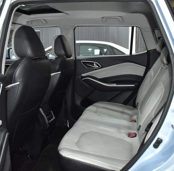 JAC JS4 1.5T ( 2023 Model ) in Blue Color GCC Specs