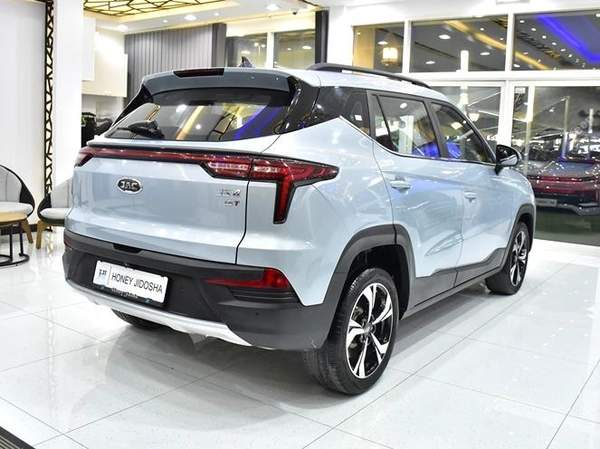 JAC JS4 1.5T ( 2023 Model ) in Blue Color GCC Specs