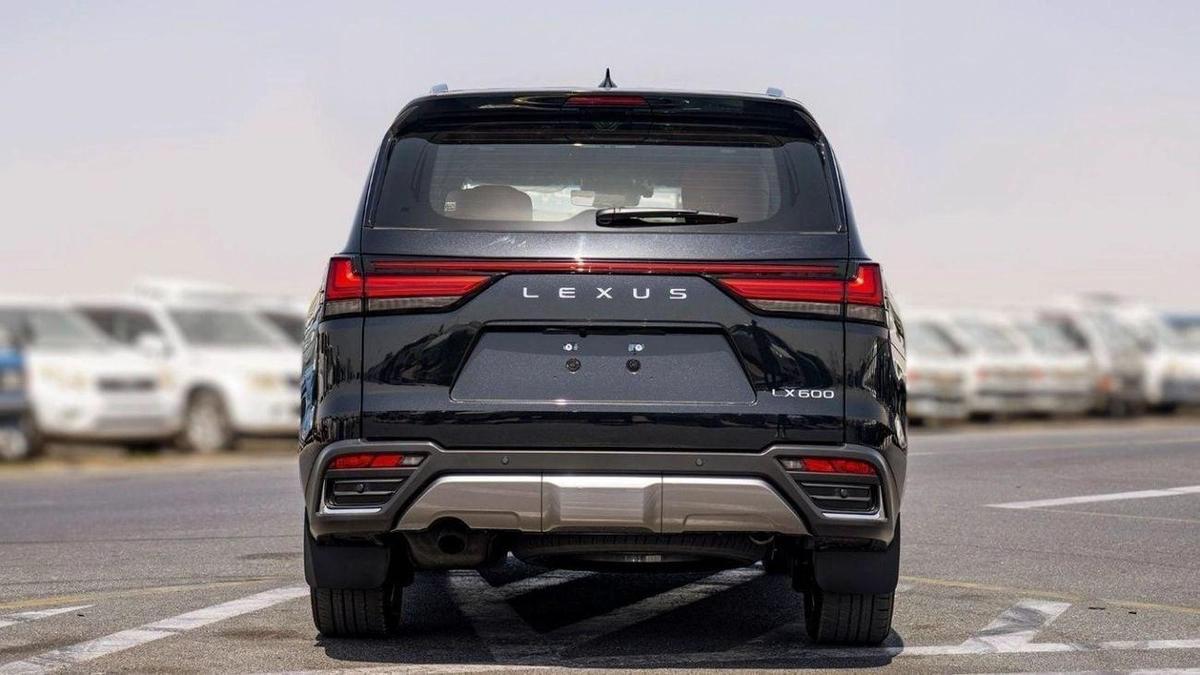 Lexus LX 600 LEXUS LX600 VIP 3.5P AT MY2024 – BLACK-3-3