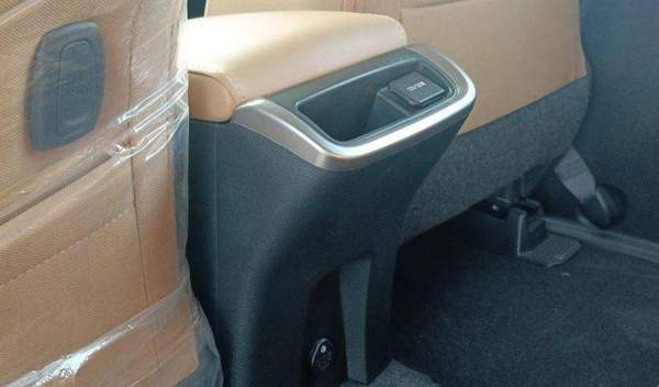 Toyota Fortuner Toyota Fortuner 2.4L diesel AT V4 4WD 2025