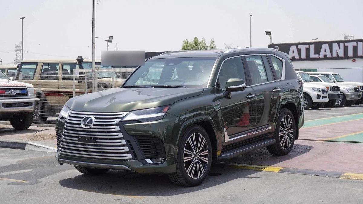 Lexus LX600 3.5L V6-0-0