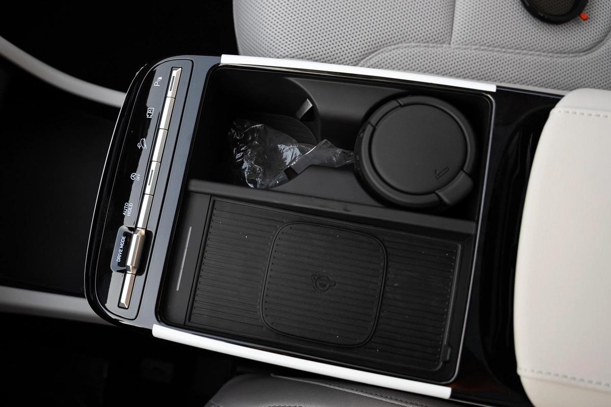 Hyundai Tucson 2025 | GCC | Panoramic Roof | Immediate Delivery | Best Price UAE-17-17