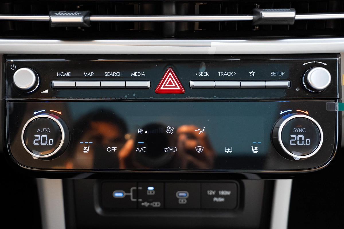 Hyundai Tucson 2025 | GCC | Panoramic Roof | Immediate Delivery | Best Price UAE-13-13