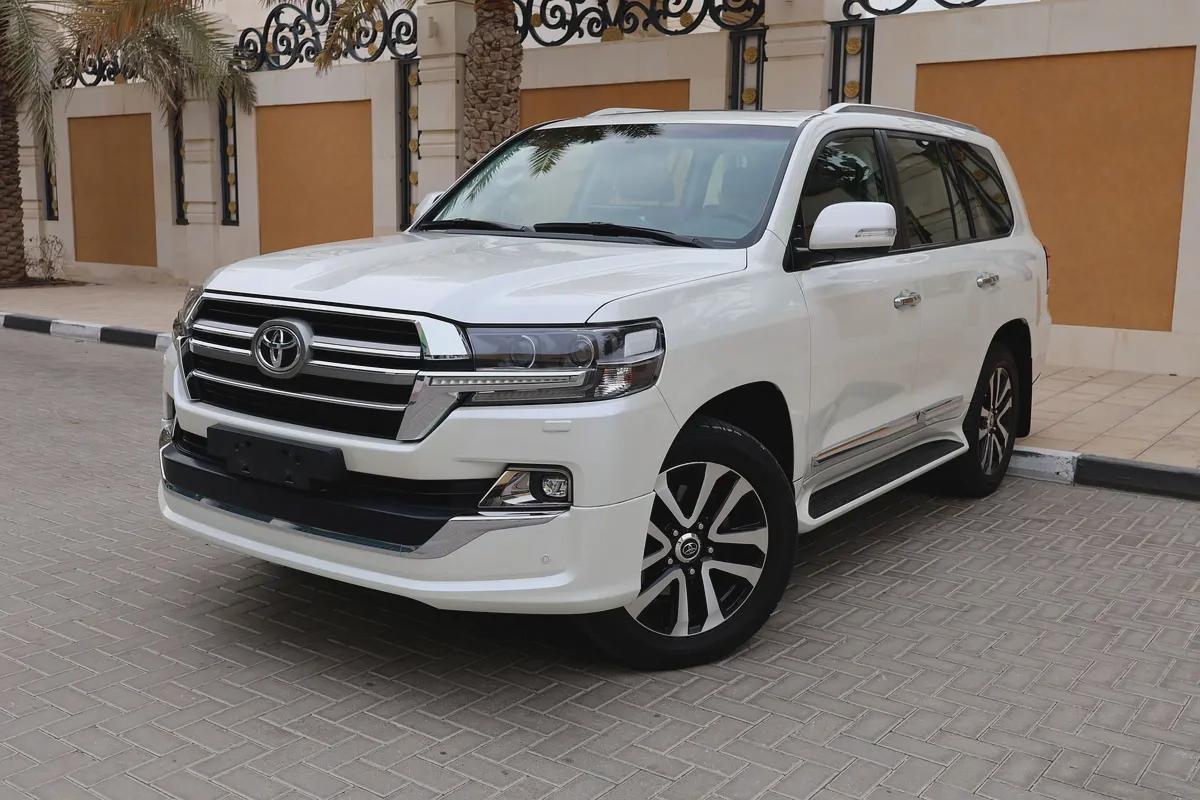 TOYOTA LAND CRUISER-GXR GRAND TOURING-2019-148000KM-GCC SPECS-EXCELLENT CONDITION-0-0