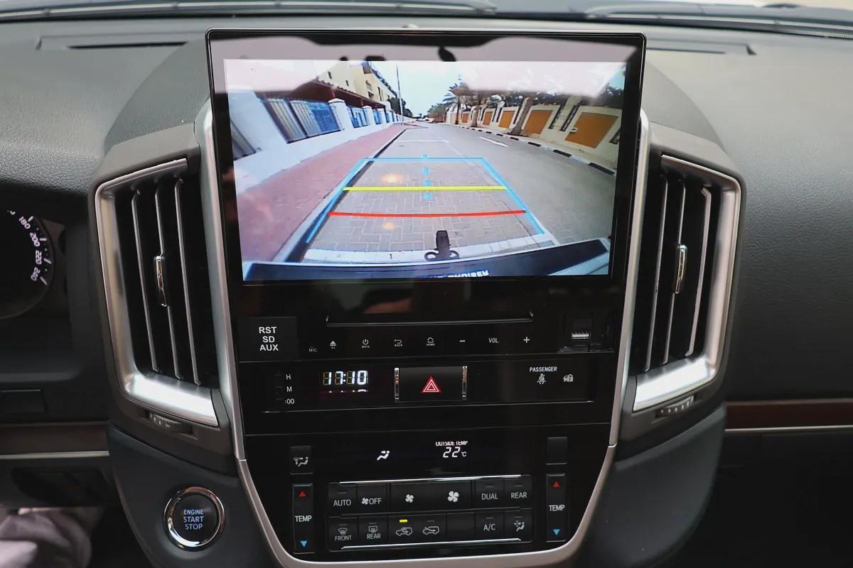 TOYOTA LAND CRUISER-GXR GRAND TOURING-2019-148000KM-GCC SPECS-EXCELLENT CONDITION-13-13