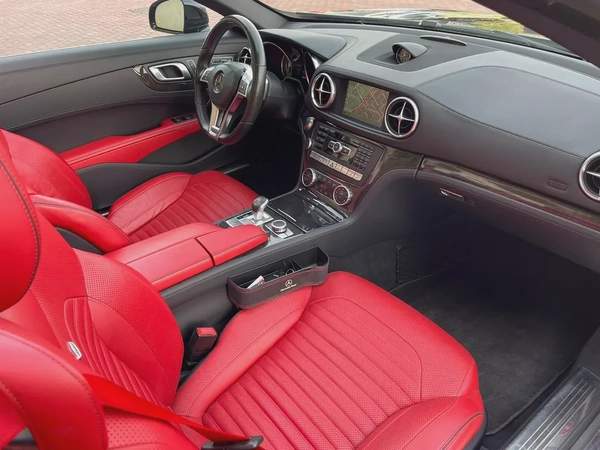 MERCEDES BENZ SL500-2016-( HARD TOP CONVERTIBLE )-135000KM-GCC SPECS-EXCELLENT CONDITION