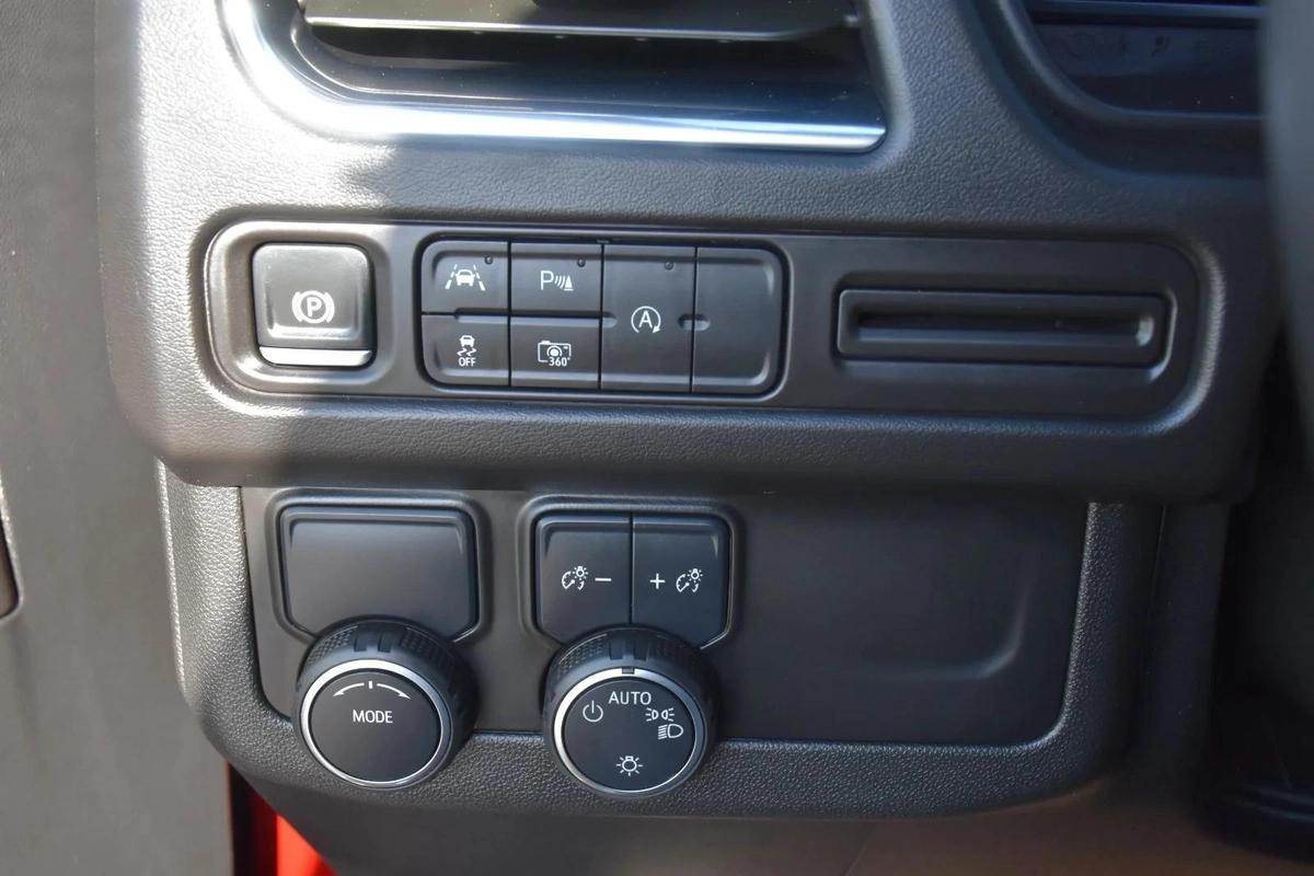 CHEVROLET TAHOE RST 4WD 2024 | RED-10-10