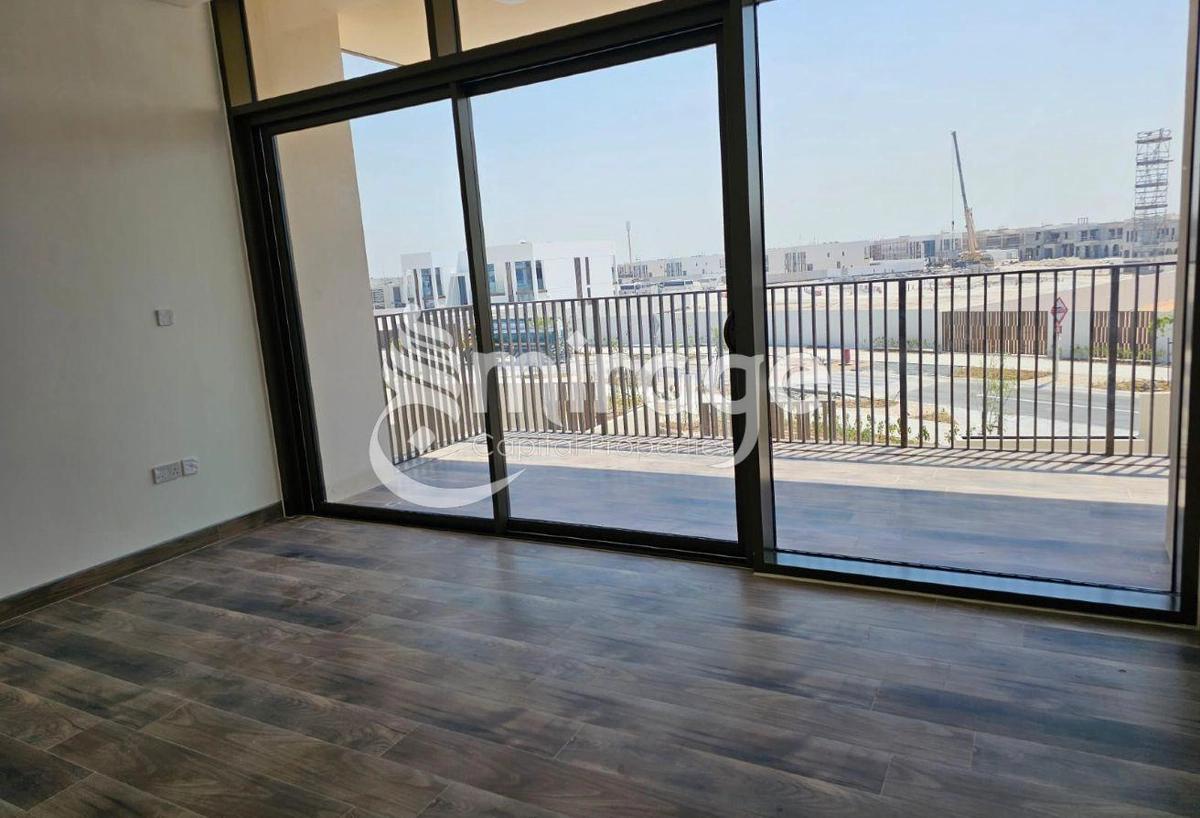 Modern Architecture | Vacant 5BR Villa | Souk-11-11