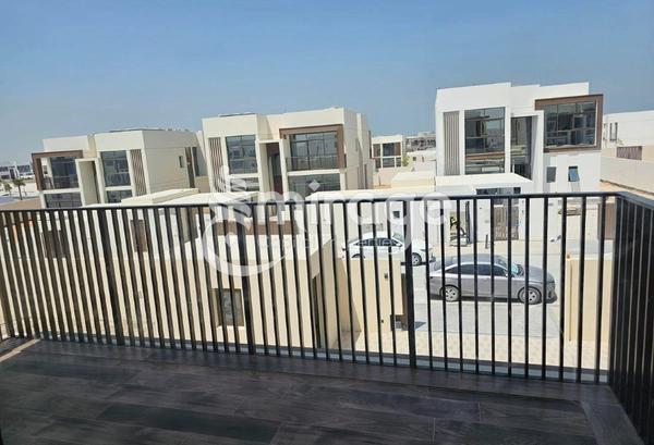 Modern Architecture | Vacant 5BR Villa | Souk