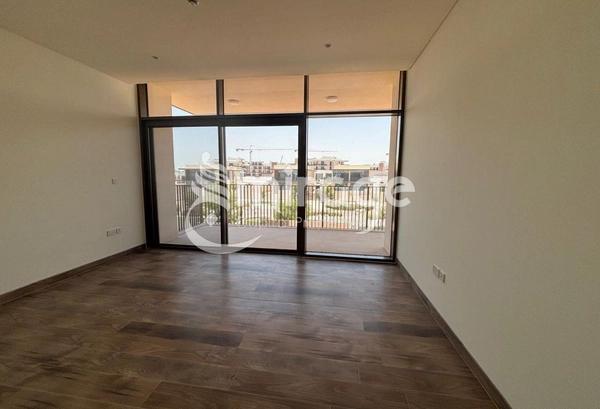 Modern Architecture | Vacant 5BR Villa | Souk