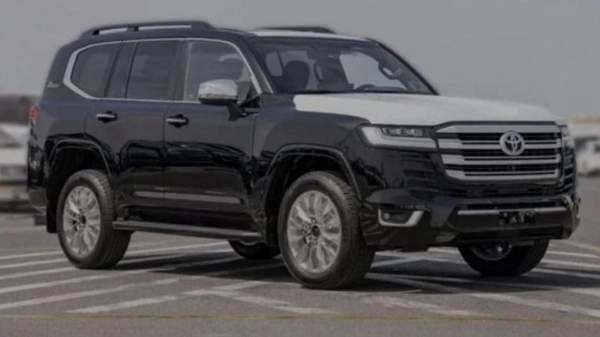 Toyota Land Cruiser VXR 3.5L PETROL 2026