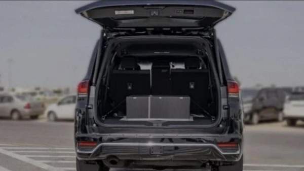 Toyota Land Cruiser VXR 3.5L PETROL 2026