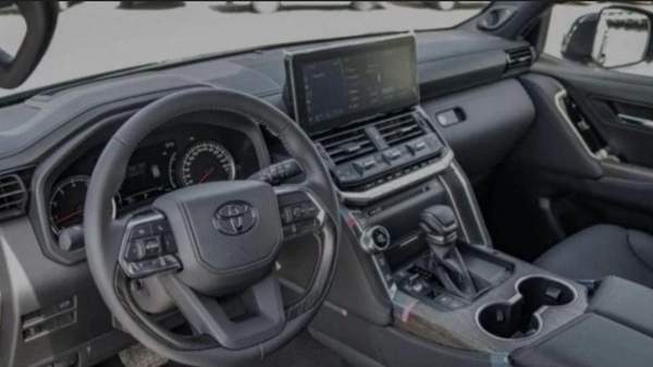 Toyota Land Cruiser VXR 3.5L PETROL 2026