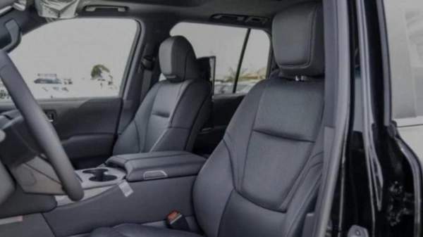 Toyota Land Cruiser VXR 3.5L PETROL 2026