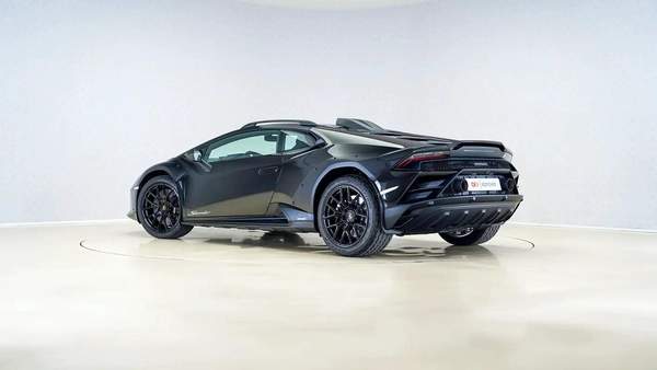 Lamborghini Huracan Sterrato
