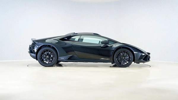 Lamborghini Huracan Sterrato