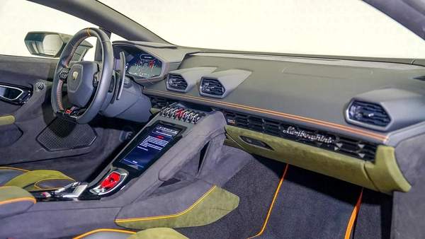 Lamborghini Huracan Sterrato