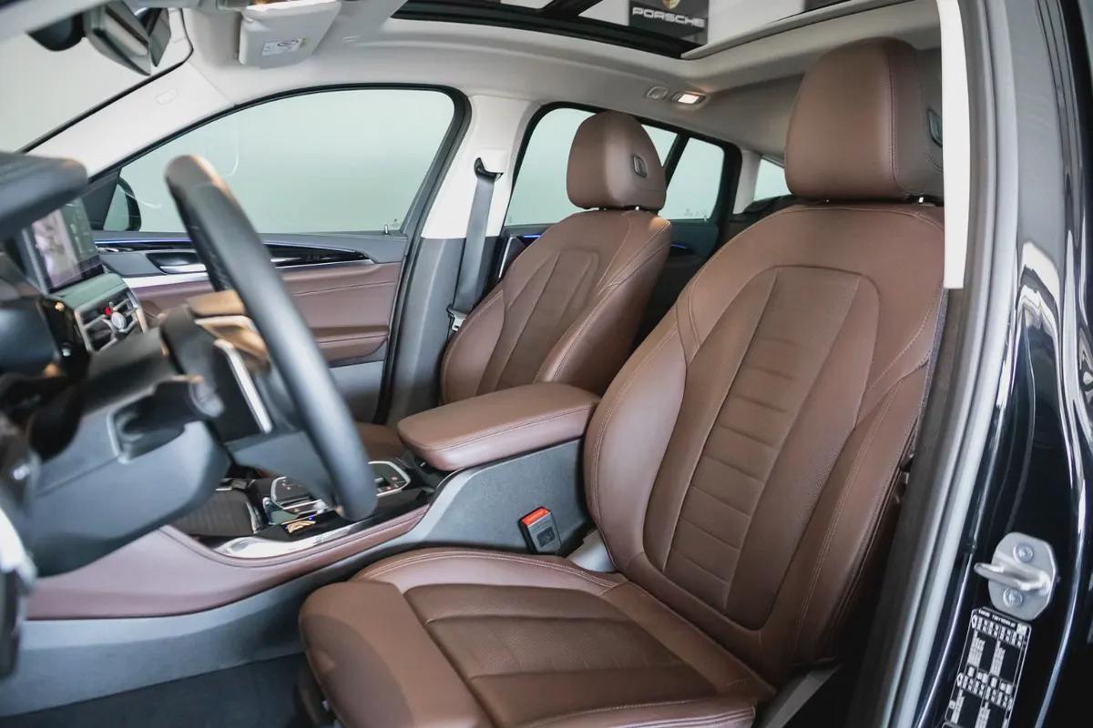 BMW X4 xdrive20i 2023 / 1000km Only!! / 2600 AED monthly / One year warranty-8-8