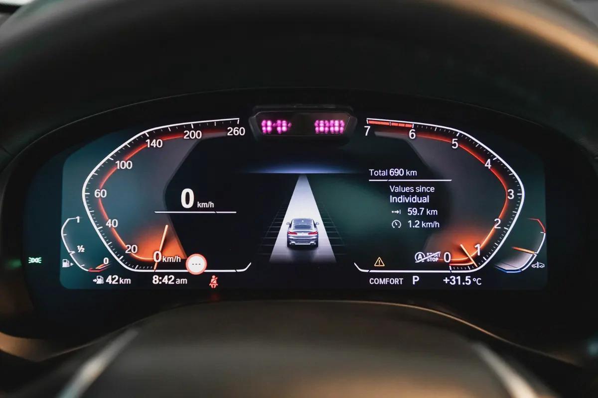 BMW X4 xdrive20i 2023 / 1000km Only!! / 2600 AED monthly / One year warranty-14-14