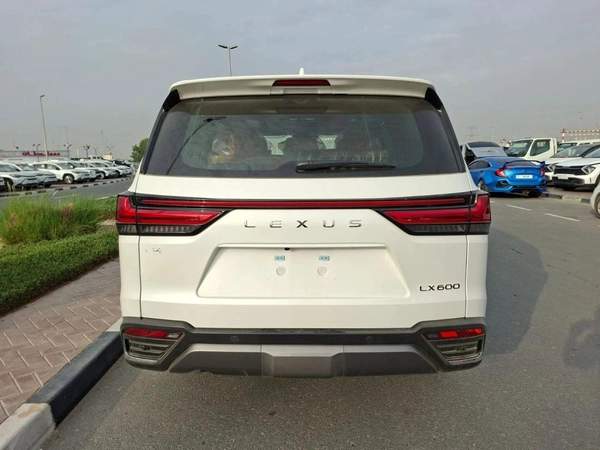 Lexus LX600 LEXUS LX600 SIGNATURE 2026 SAUDI SPECS