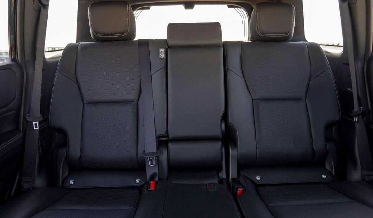 Toyota Prado PRADO ADVENTURE 2.8L DIESEL MY2024 –-17-17