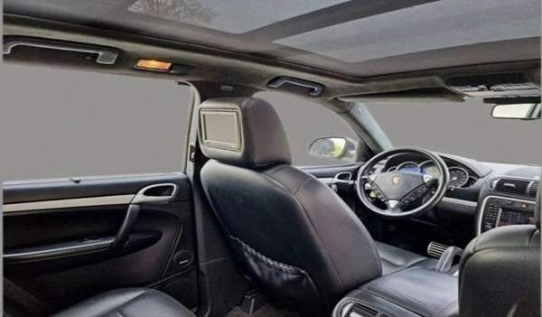 Porsche Cayenne TURBO S 4.8L-8CYL - FULL OPTION EXCELLENT CONDITION