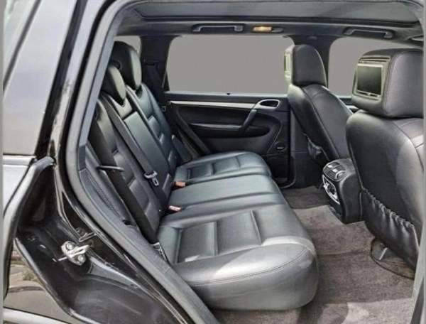 Porsche Cayenne TURBO S 4.8L-8CYL - FULL OPTION EXCELLENT CONDITION