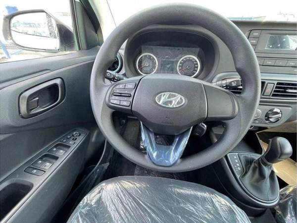 Hyundai Grand i10 Hyundai Grand i10 SEDAN /hatch back 1.2P AT MY2023