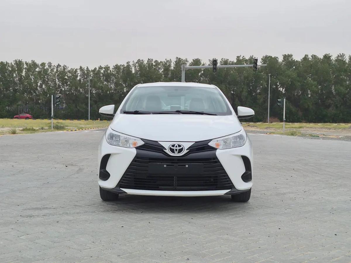 Toyota Yaris SE 2022 - GCC Specs - Original Paint-0-0