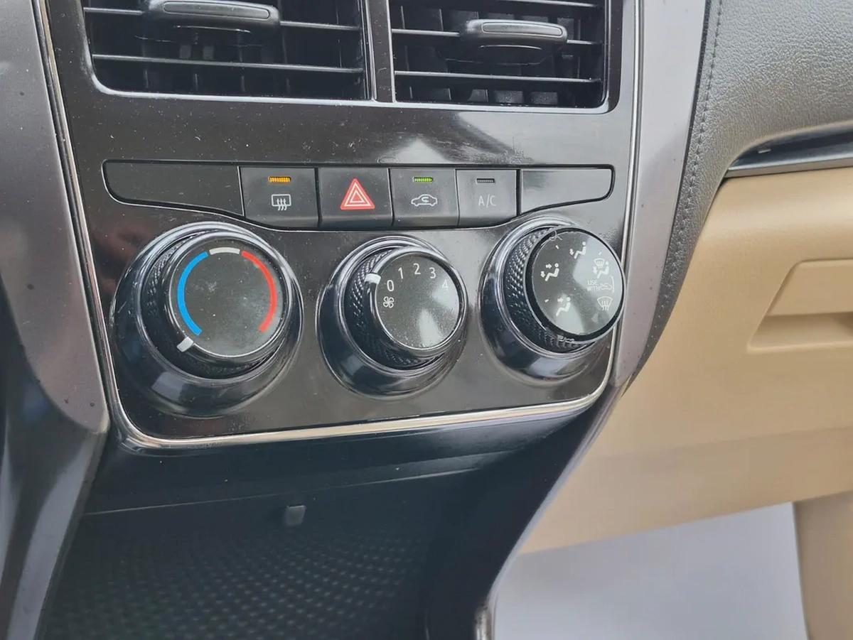 Toyota Yaris SE 2022 - GCC Specs - Original Paint-7-7