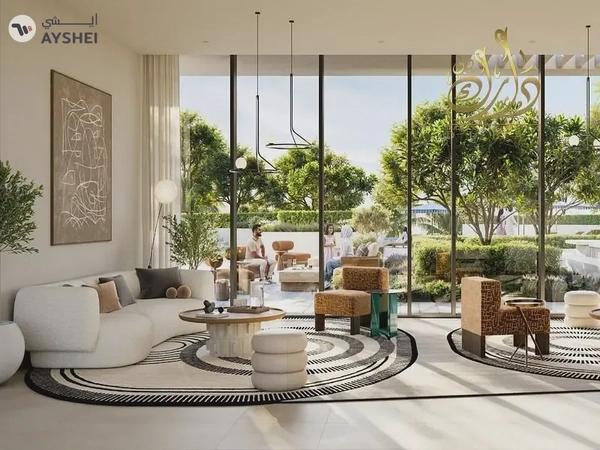 WATERFRONT VIEWS RARE OPPORTUNITY PRESTIGIOUS LIVING