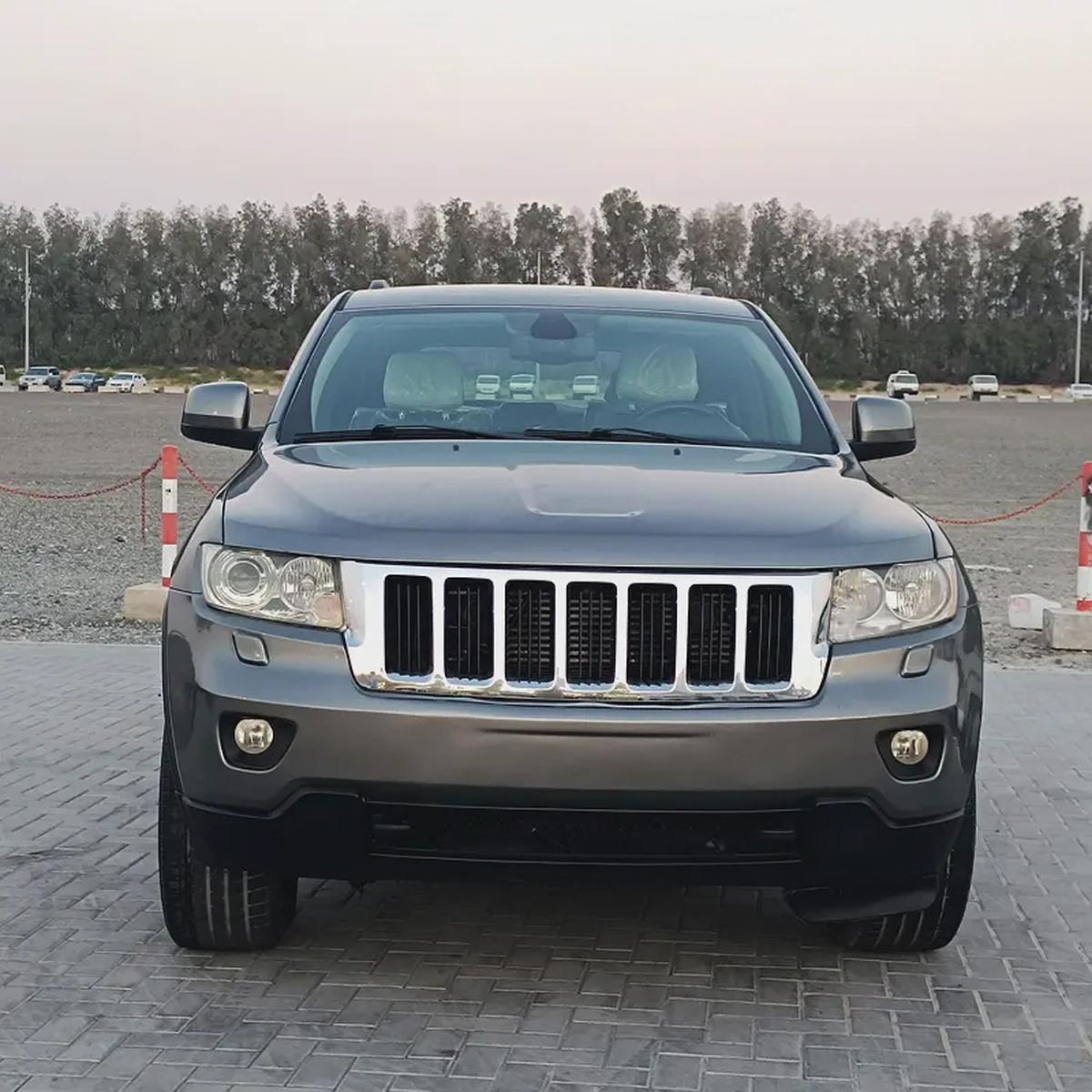 Jeep Grand Cherokee 2011 GCC Specs-2-2