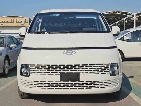 Hyundai Staria CARGO / 2.2L V4 DIESEL / MANUAL GEAR BOX / 2 STR (CODE # STCD)