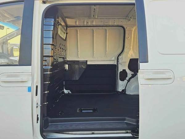 Hyundai Staria CARGO / 2.2L V4 DIESEL / MANUAL GEAR BOX / 2 STR (CODE # STCD)