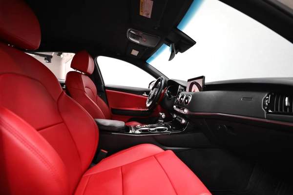 Kia Stinger | GT Line | V4 2.5L